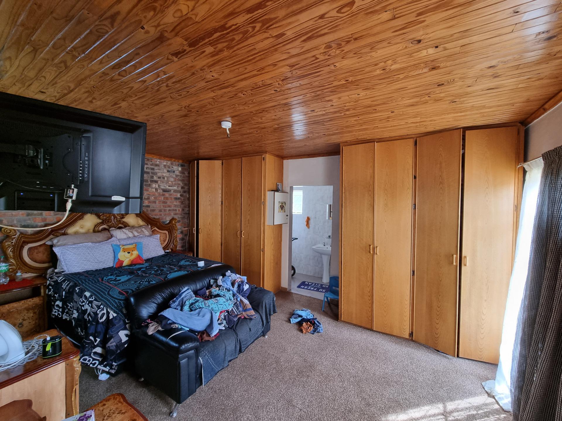  of property in Hennenman