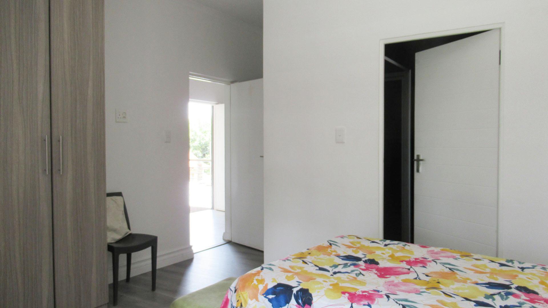 Main Bedroom - 19 square meters of property in Illiondale