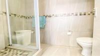 Main Bathroom - 7 square meters of property in Illiondale