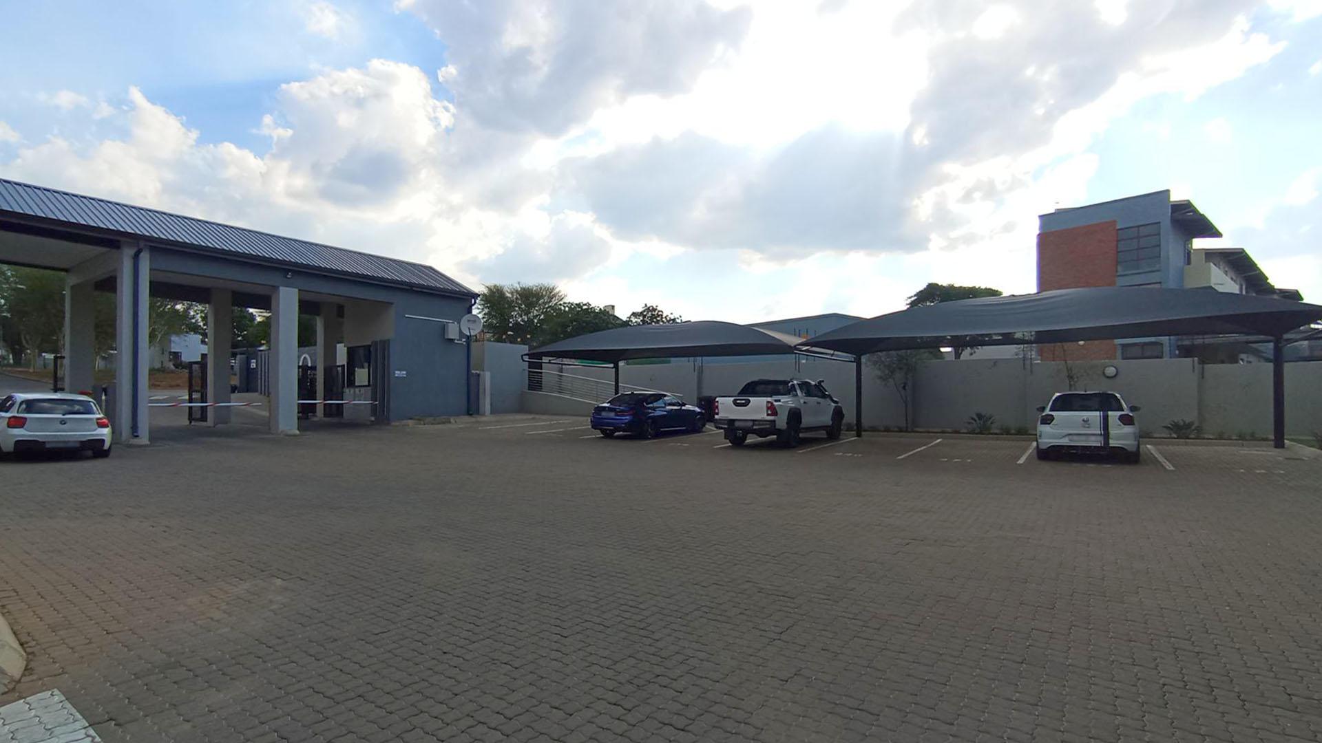 Front View of property in Midridge Park