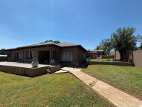  of property in Parys