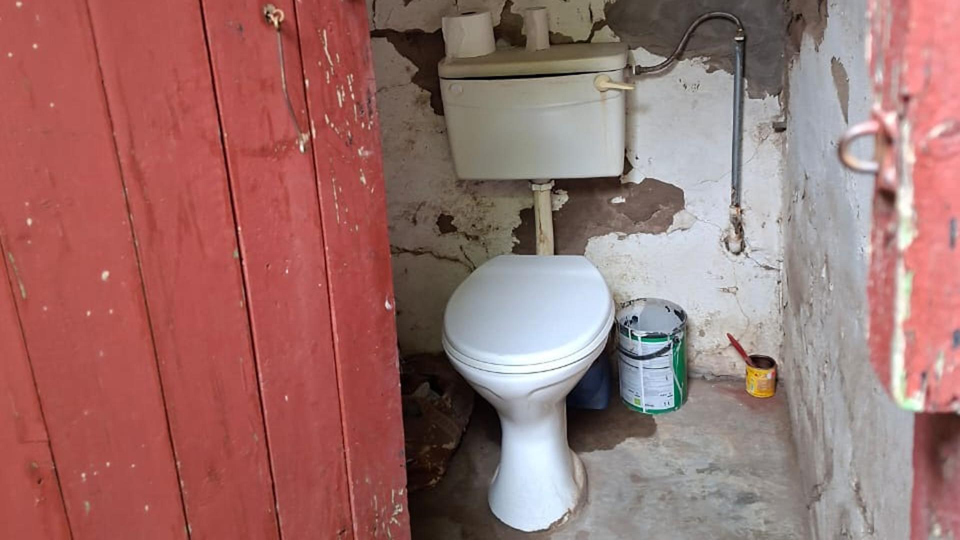 Staff Bathroom of property in Parys