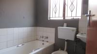Bathroom 1 - 4 square meters of property in Mapetla