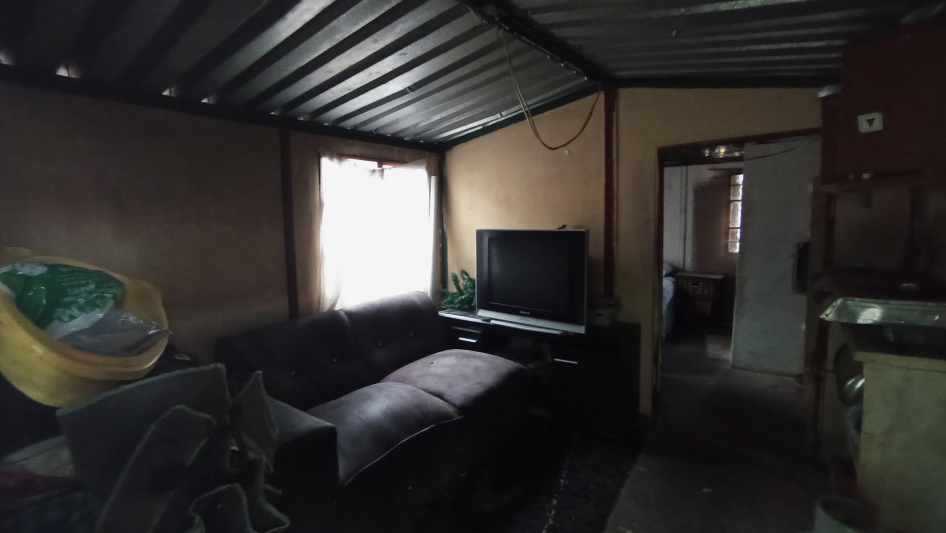 Flatlet - 20 square meters of property in Karenpark