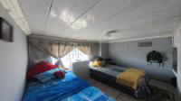 Bed Room 2 of property in Karenpark