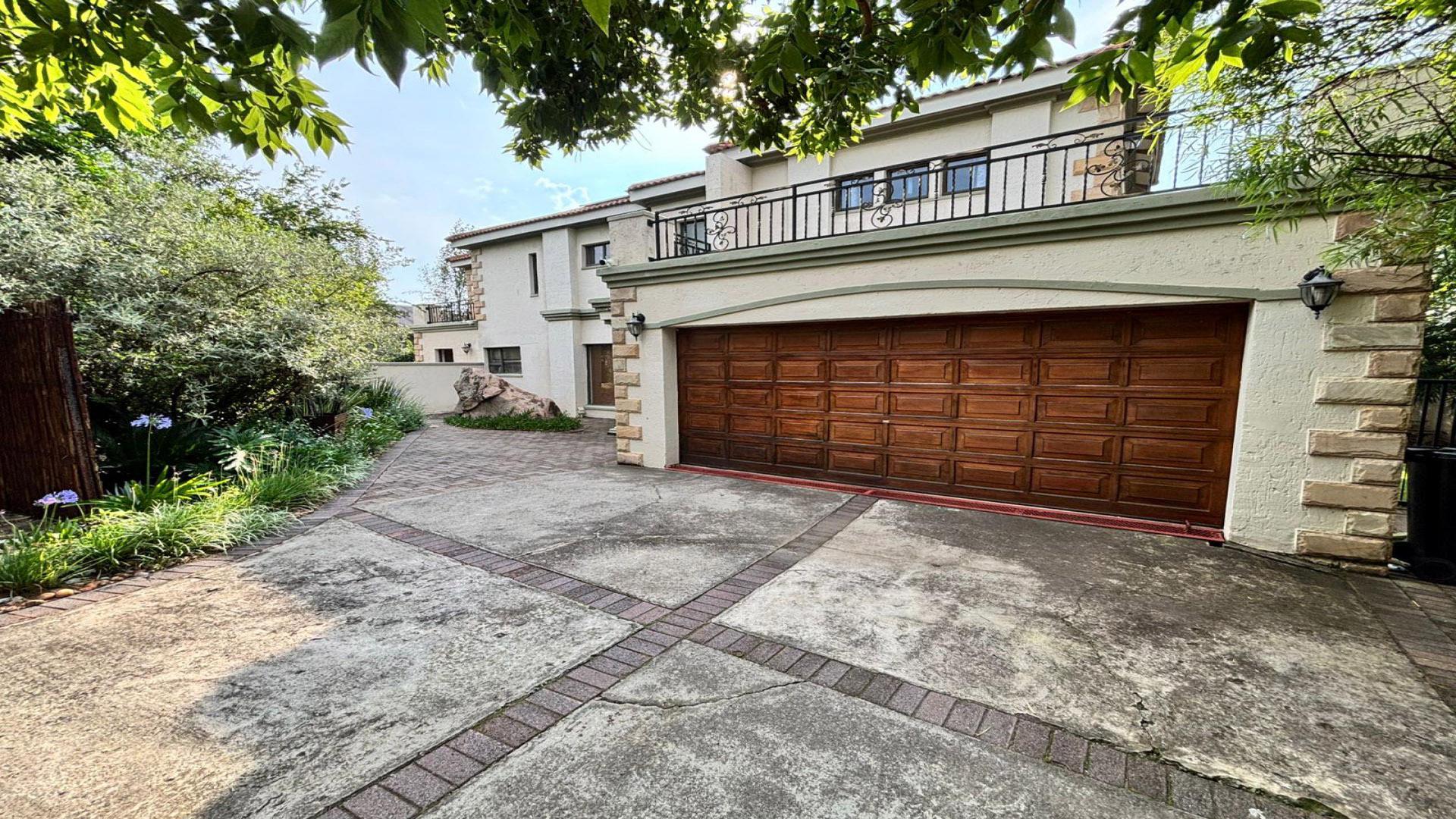 Front View of property in Vaal de Grace Golf Estate