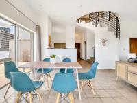  of property in Sandhurst