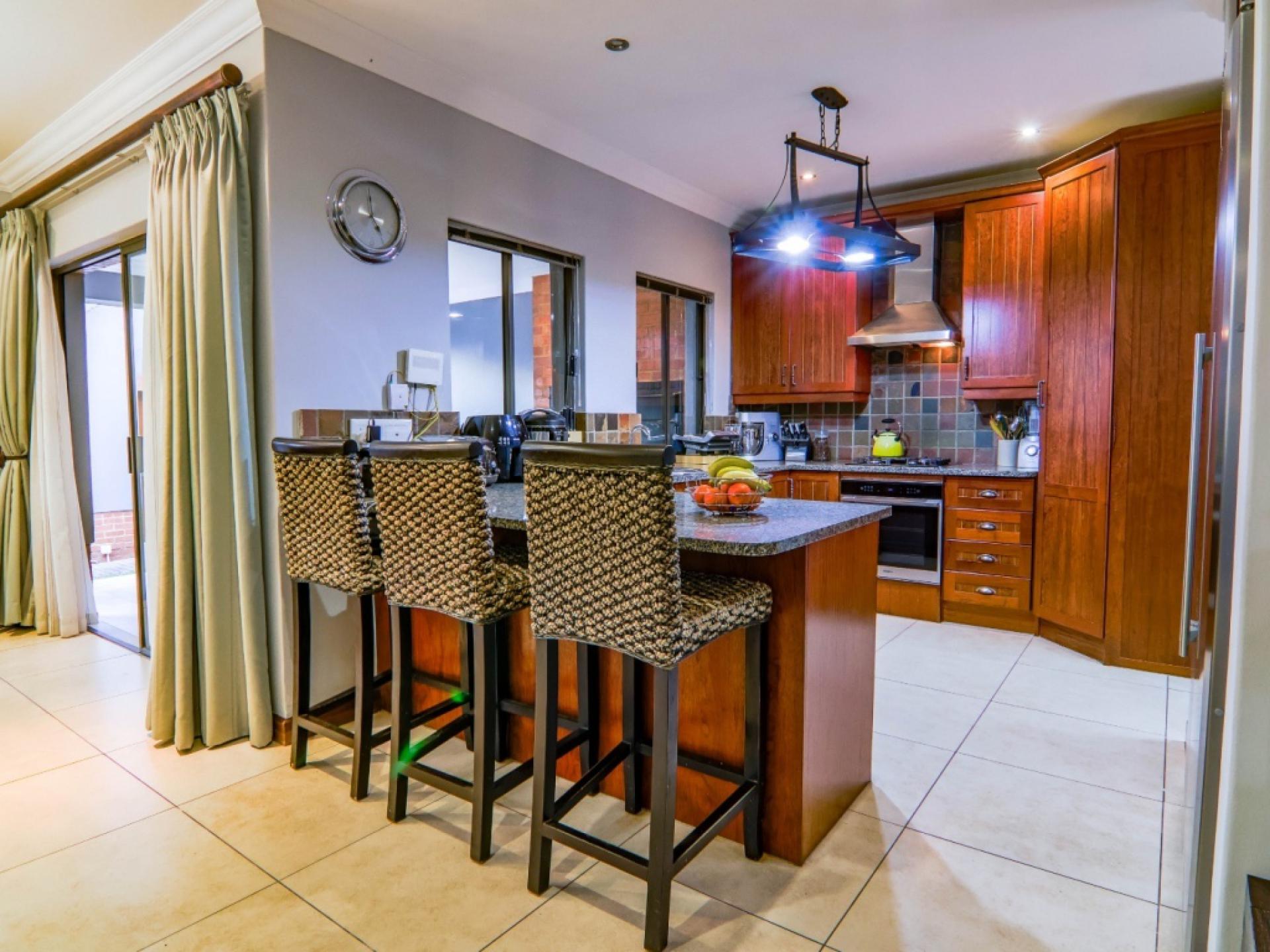  of property in Heritage Hill