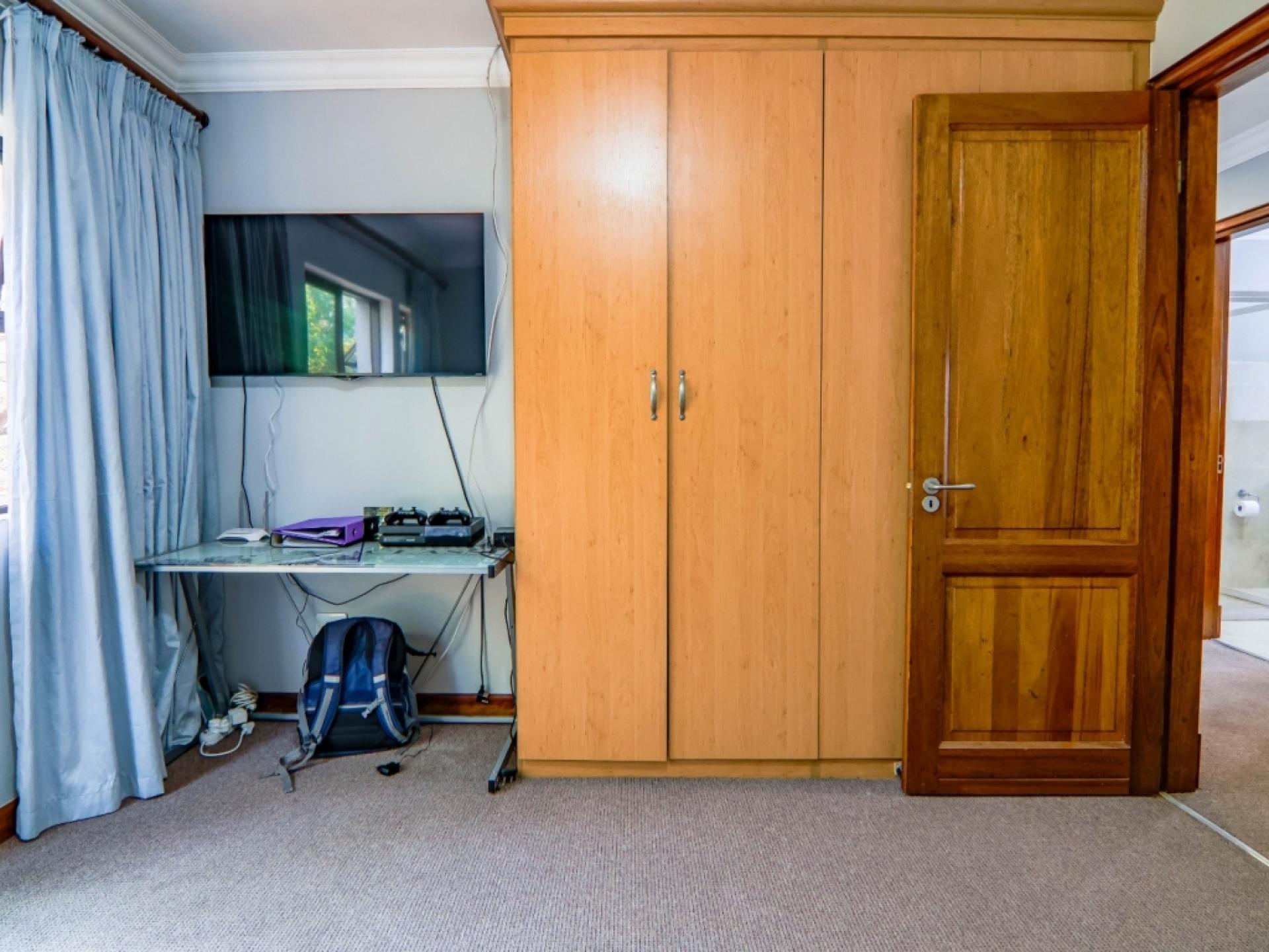  of property in Heritage Hill