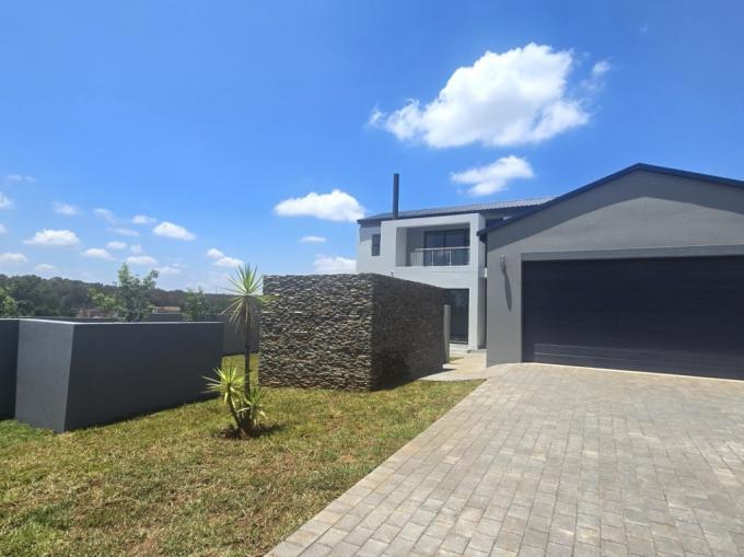 4 Bedroom House for Sale For Sale in Midrand - MR701949