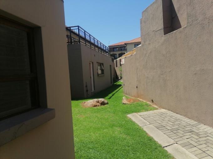 2 Bedroom Simplex for Sale For Sale in Meyersdal - MR701954