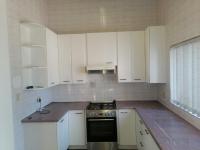  of property in Brackenhurst