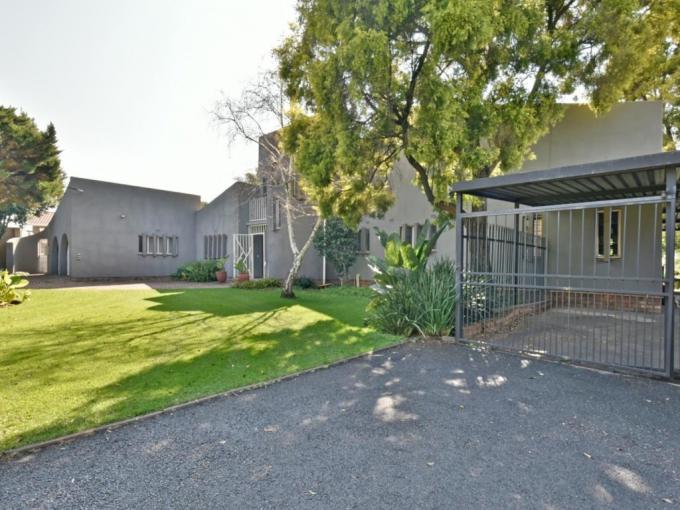 4 Bedroom House for Sale For Sale in Brackenhurst - MR701957