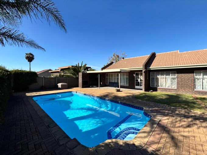 3 Bedroom House for Sale For Sale in Vanderbijlpark - MR702007