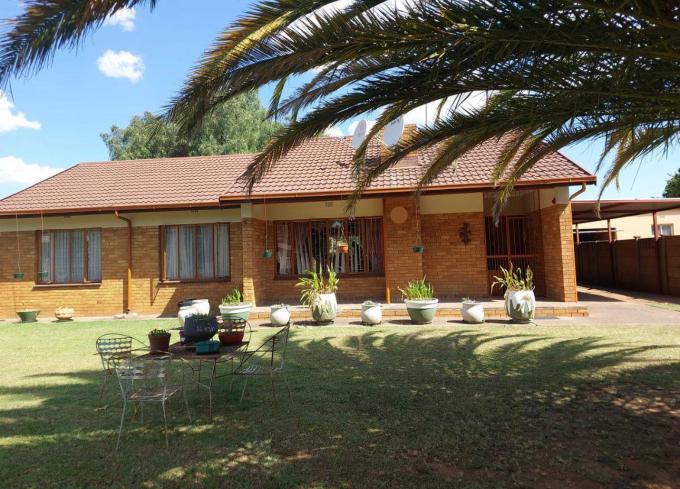 3 Bedroom House for Sale For Sale in Vanderbijlpark - MR702014