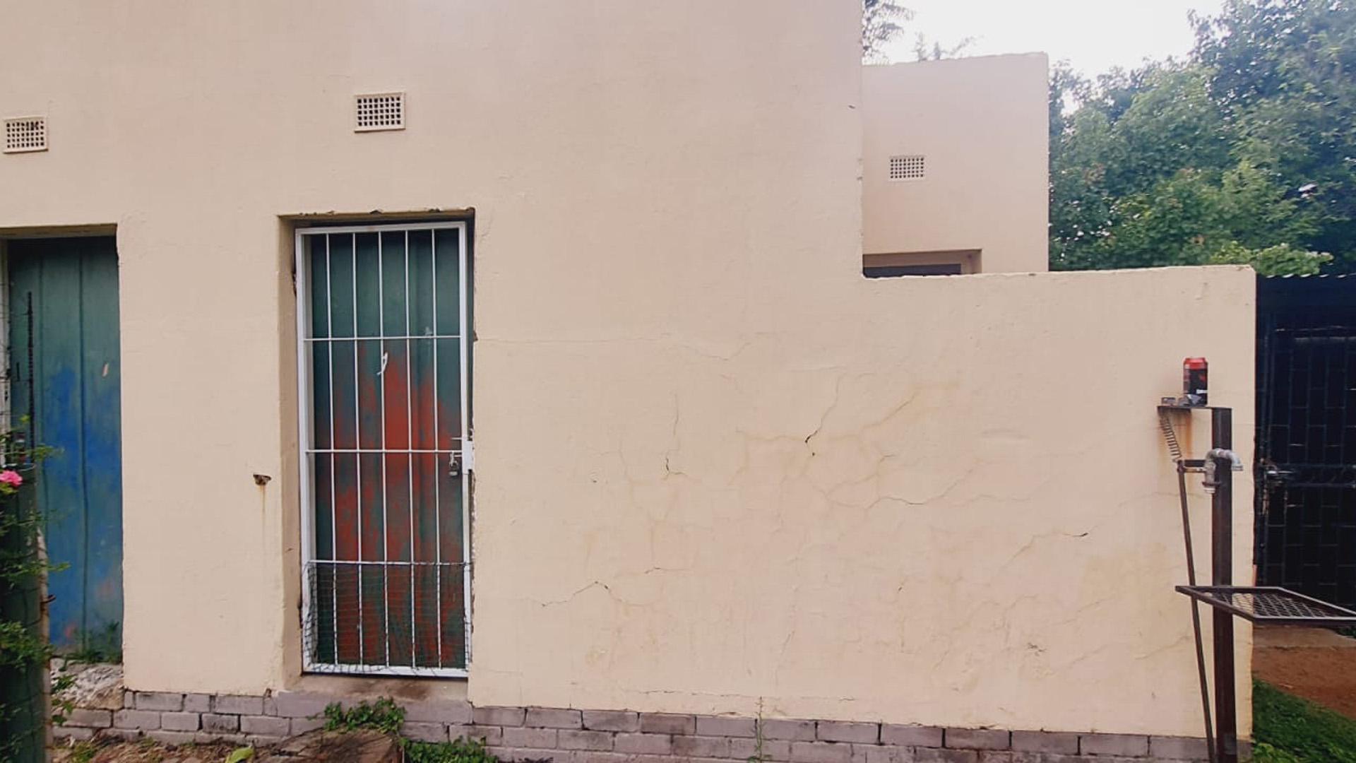 Garage of property in Freemanville