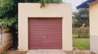 Garage of property in Freemanville