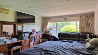 Bed Room 2 of property in Constantia Kloof