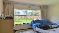 Bed Room 4 of property in Constantia Kloof