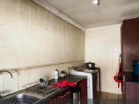  of property in Dawn Park