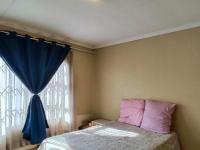  of property in Dawn Park