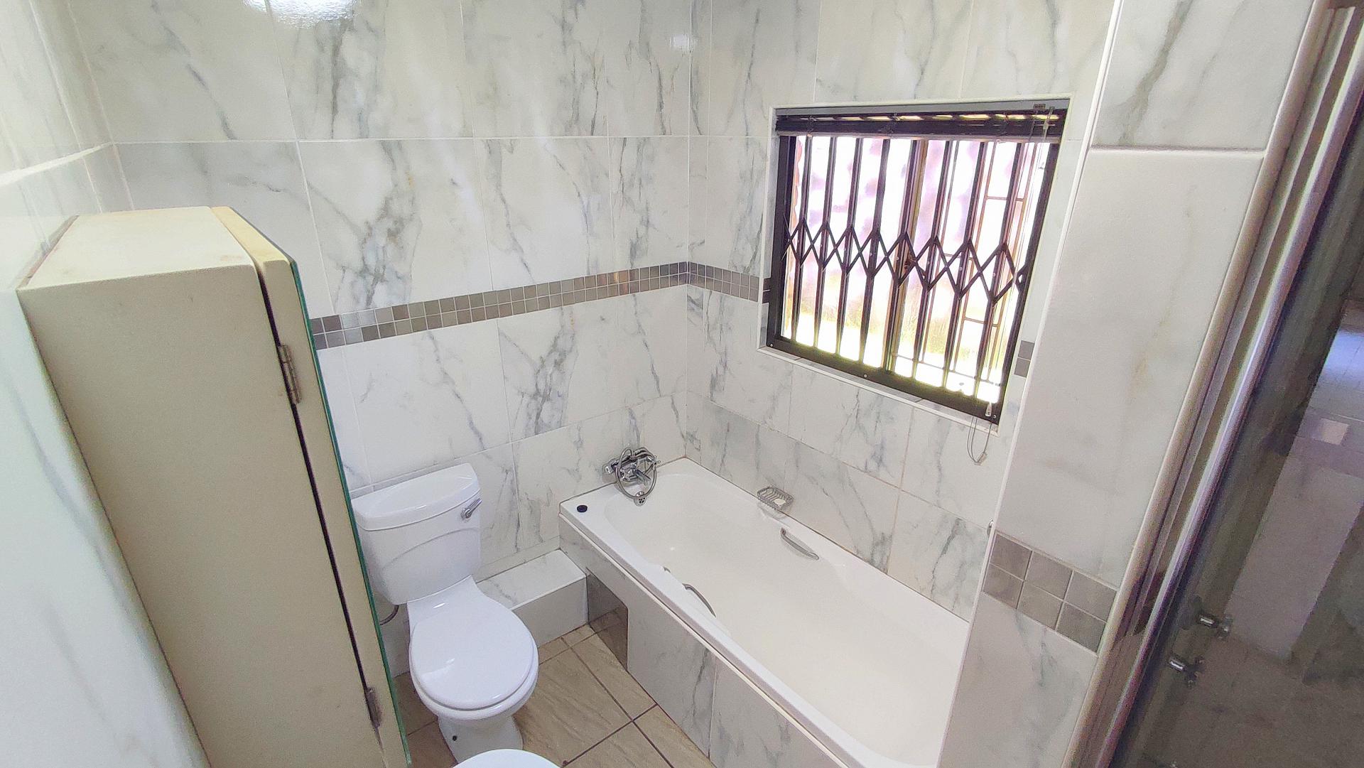  of property in Eldoraigne