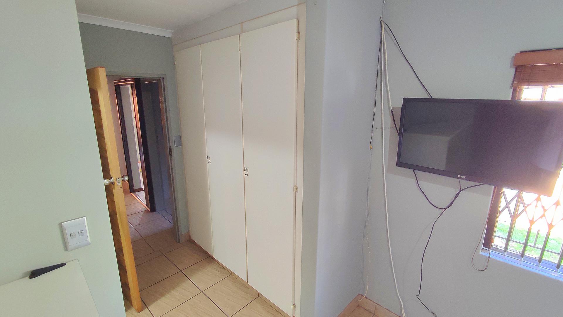  of property in Eldoraigne