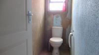 Bathroom 2 - 3 square meters of property in Protea Glen
