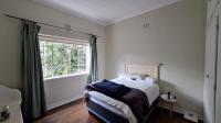 Bed Room 1 - 19 square meters of property in Greenside