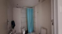 Bathroom 3+ - 5 square meters of property in Greenside