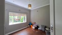 Bed Room 2 - 21 square meters of property in Greenside