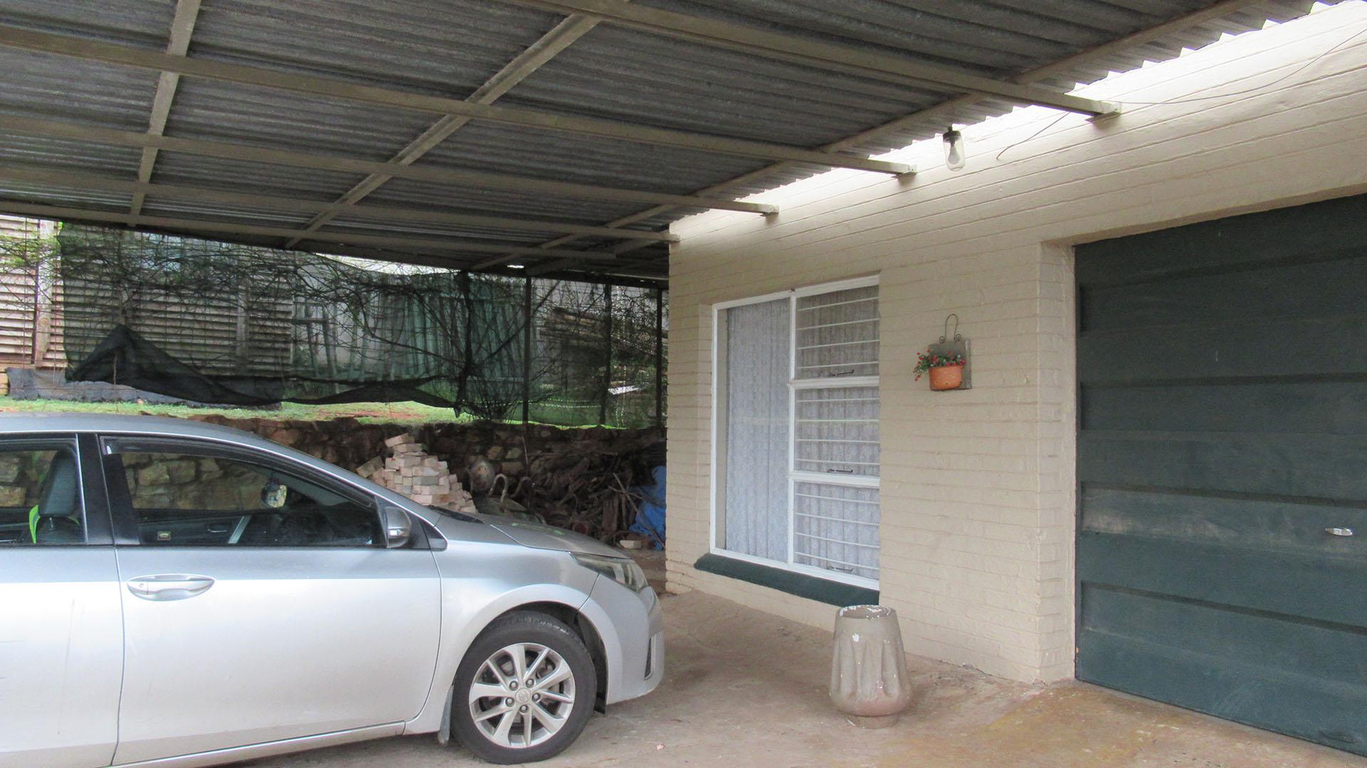 Spaces - 20 square meters of property in Rangeview