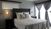 Main Bedroom - 29 square meters of property in Rangeview