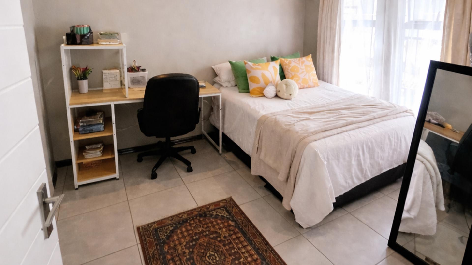 Bed Room 1 of property in Hyde Park