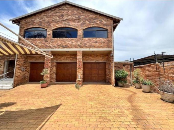 4 Bedroom House for Sale For Sale in Winchester Hills - MR702180