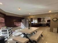  of property in Glenvista