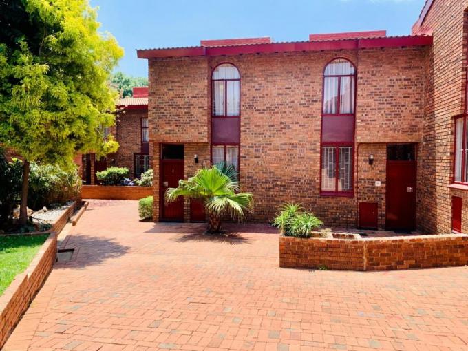 Simplex for Sale For Sale in The Hill - MR702185