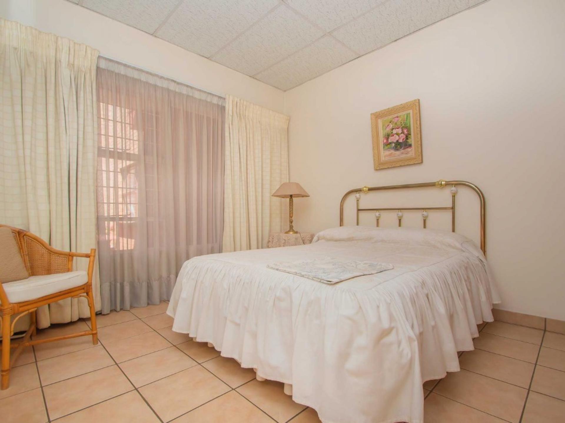  of property in Wilropark