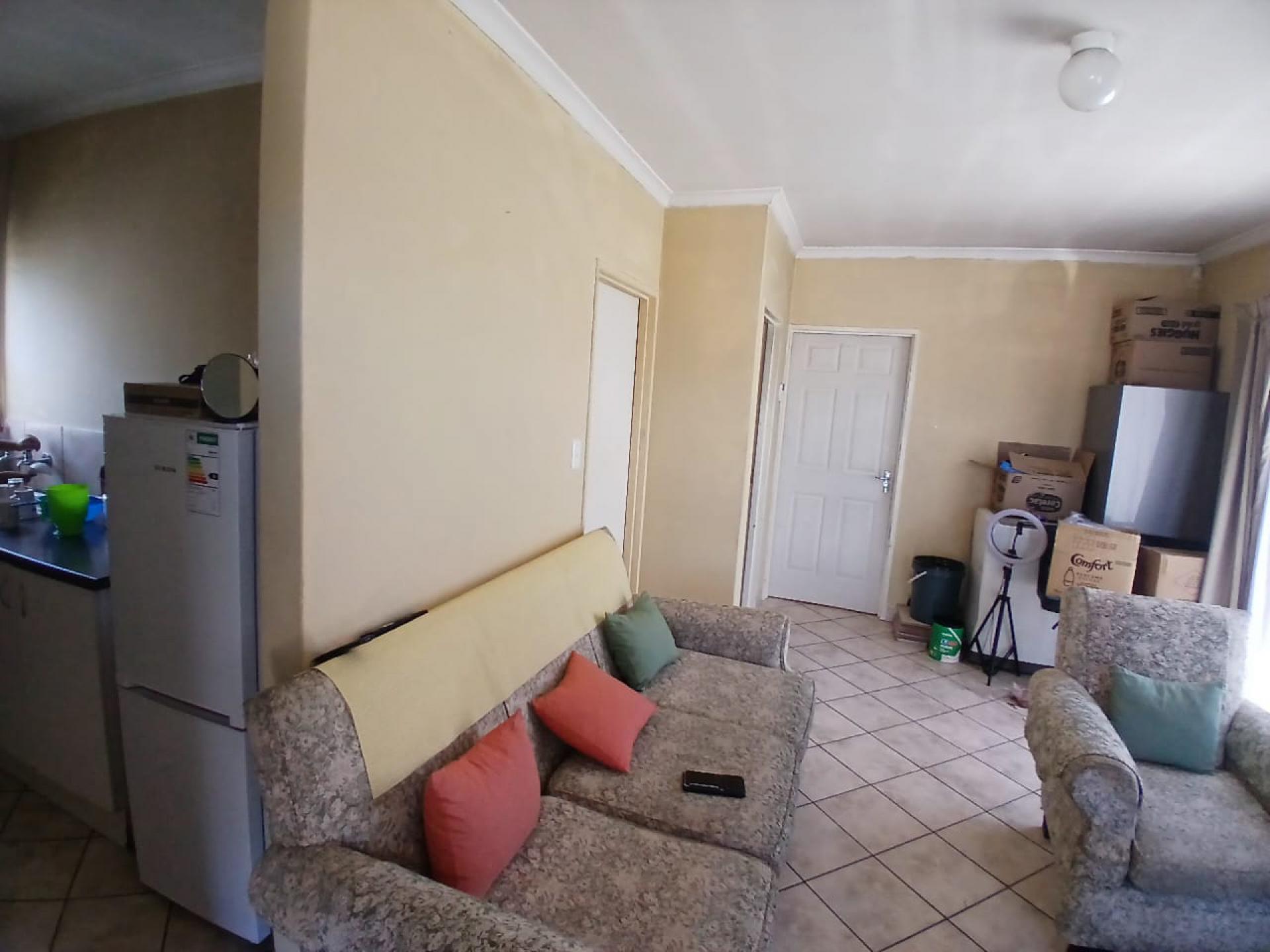  of property in Weltevreden Valley