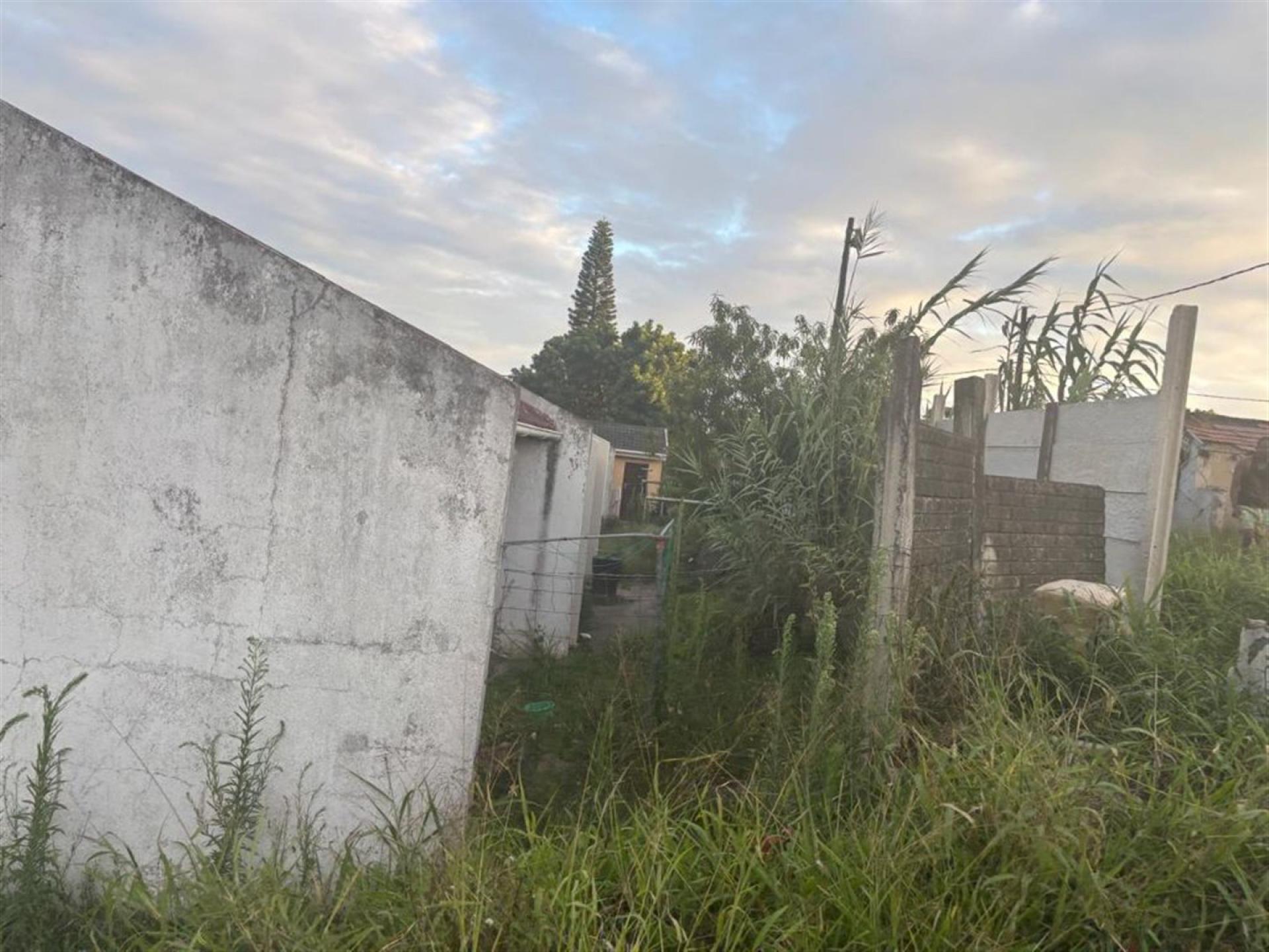 Front View of property in Southernwood