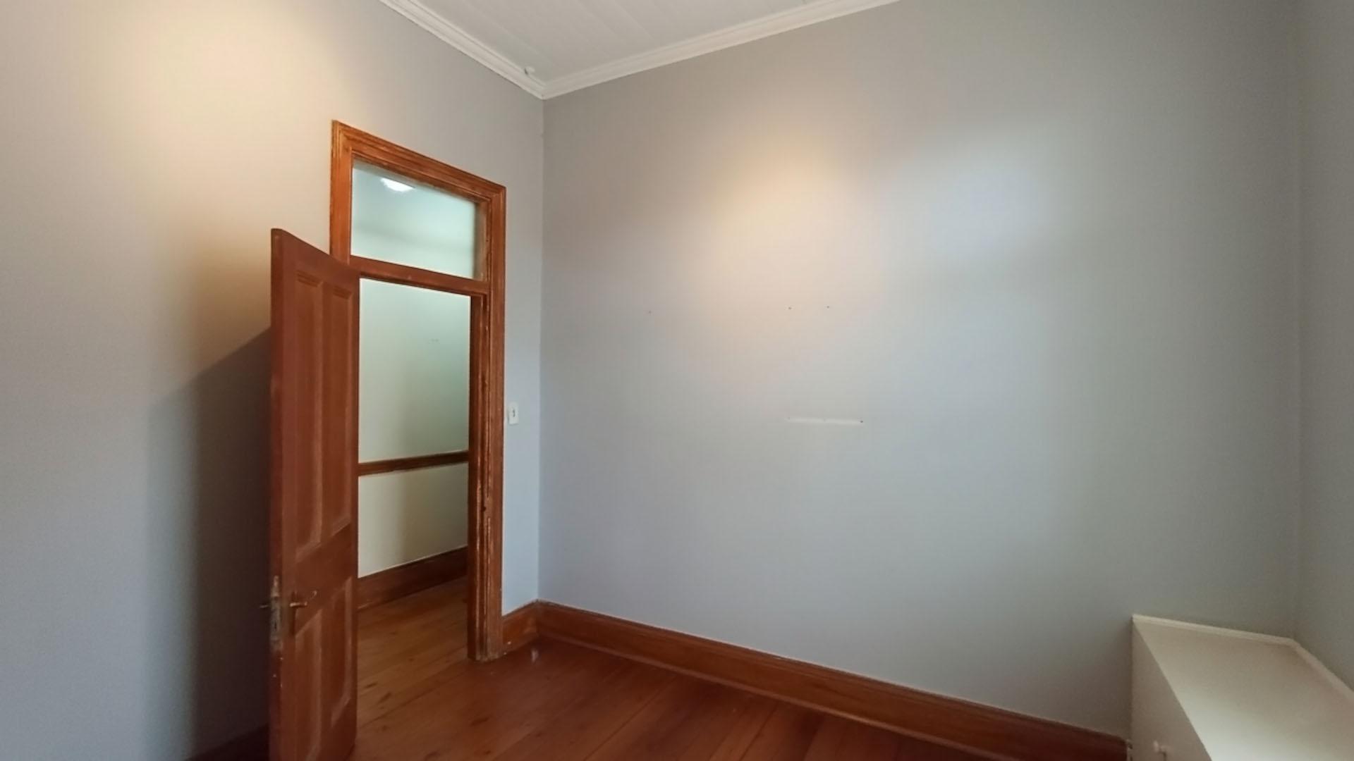 Bed Room 2 - 13 square meters of property in Musgrave