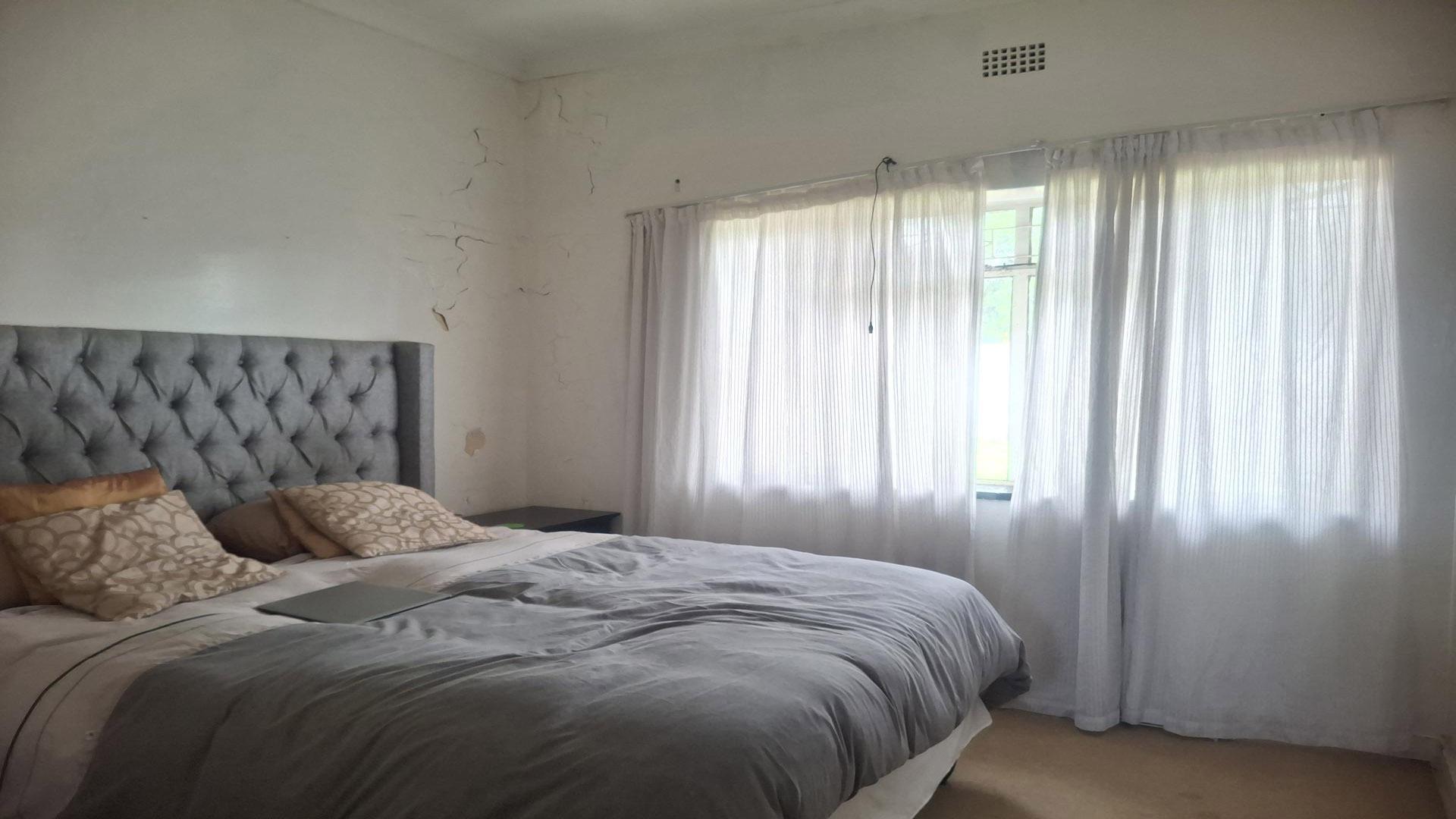 Bed Room 1 of property in Creswell Park