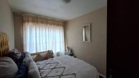 Bed Room 1 - 17 square meters of property in Florida