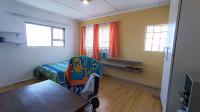 Bed Room 3 - 20 square meters of property in Belhar