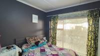 Bed Room 2 - 17 square meters of property in Belhar