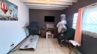 TV Room - 26 square meters of property in Belhar