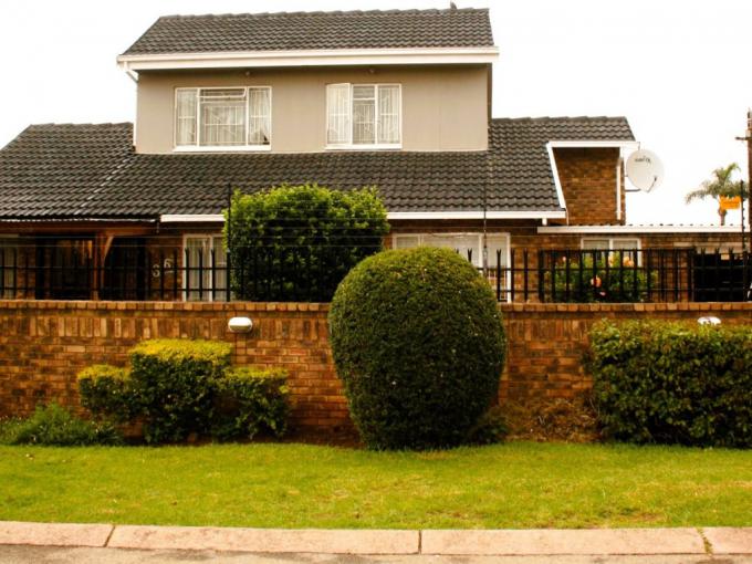 3 Bedroom House for Sale For Sale in Eersterust - MR702268