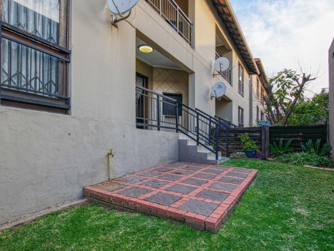 2 Bedroom Simplex for Sale For Sale in Meyersdal - MR702282