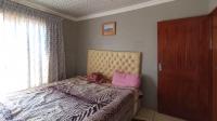 Bed Room 1 - 12 square meters of property in Soshanguve