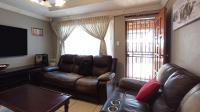Lounges - 12 square meters of property in Soshanguve